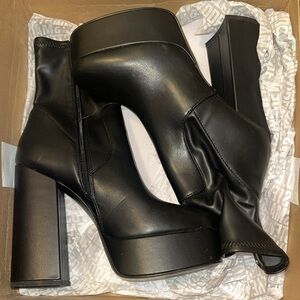 Steve Madden Black High Heel Boots